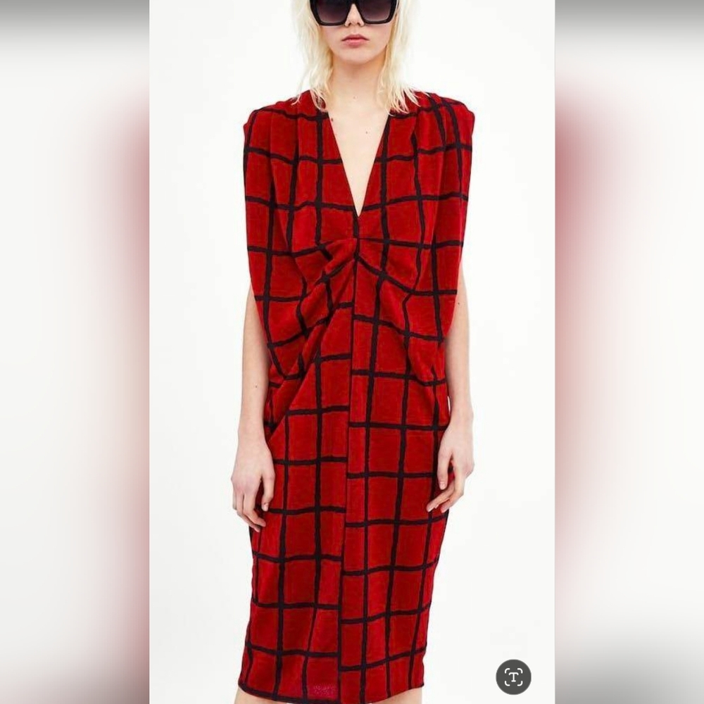 zara check Red black dress with pleated shoulders